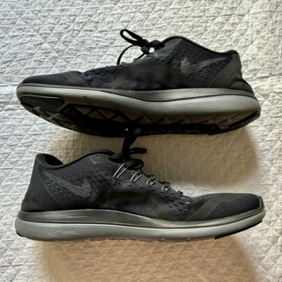 Nike Flex 2017 RN 'Metallic Hematite' 898457-005 - Picture 2 of 8